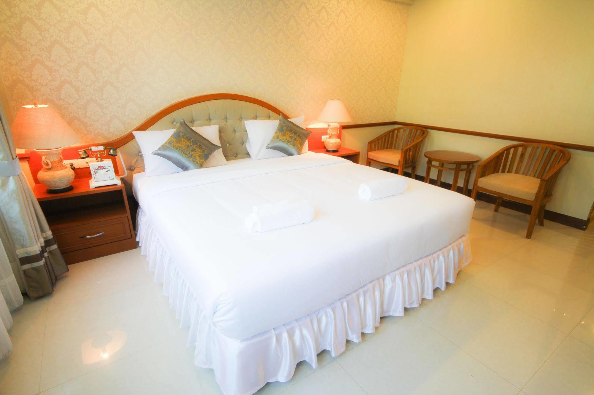 Phoothawee House Hotell Chiang Mai Eksteriør bilde